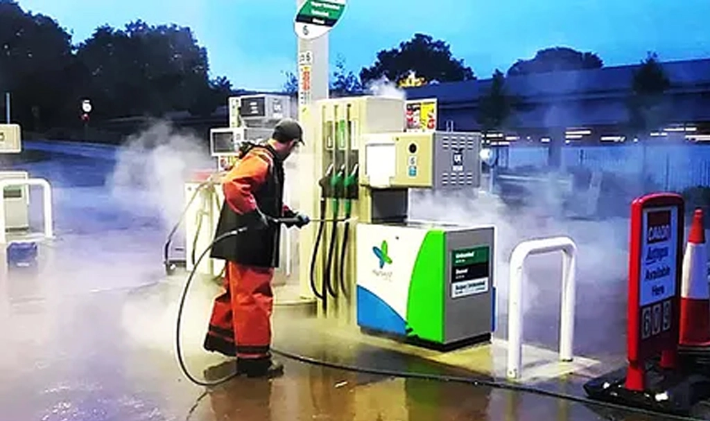 Serviciu de curățare a benzinăriilor